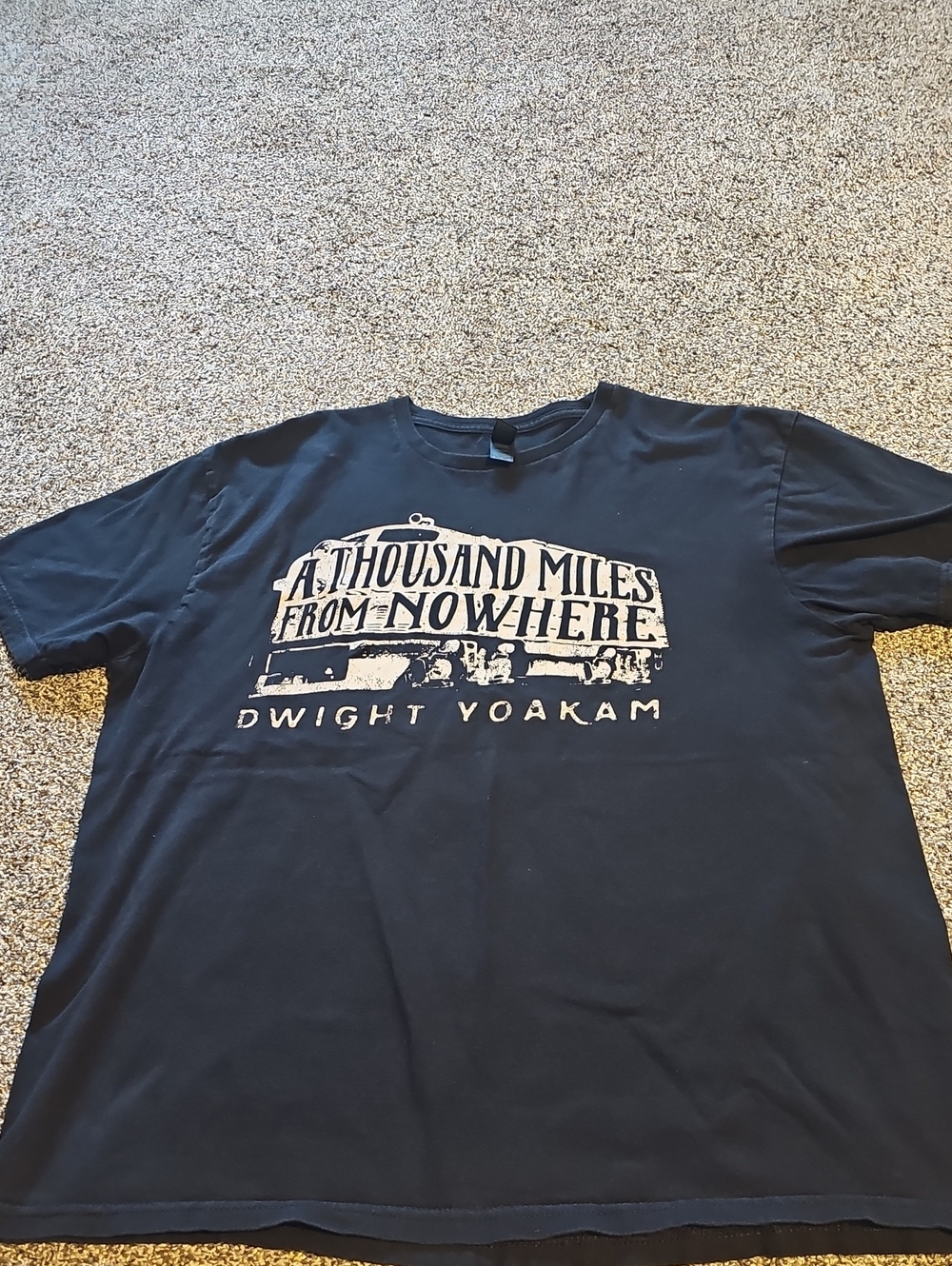 Gildan Black Dwight Yoakam 'A Thousand Miles From Nowhere' Graphic Tee